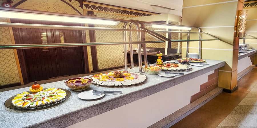 Luxor: Habu, Deir El Medina, Shared tour, Guide, and Lunch - Price and Value: Why This Feels Fair at $40 Per Person