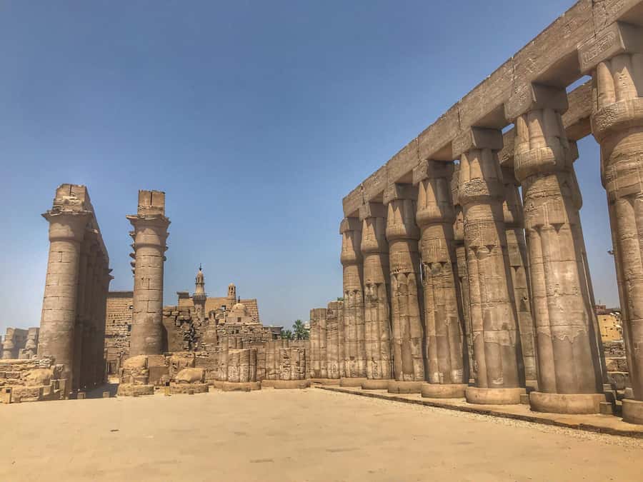 Luxor: Half-Day Tour to Karnak & Luxor Temples - Lunch on the Nile: Great Setting, Variable Food