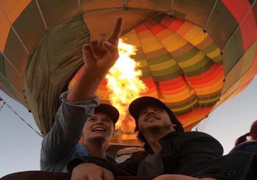 Luxor: Hot Air Balloon Ride Over Temple of Hatshepsut - 4:00 AM pickup and the Nile crossing by motorboat