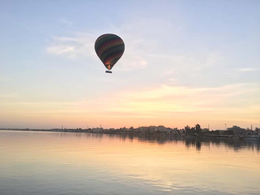 Luxor: Hot Air Balloon Ride over the Valley of the Kings - Landing in an empty field or desert, and the part most people forget