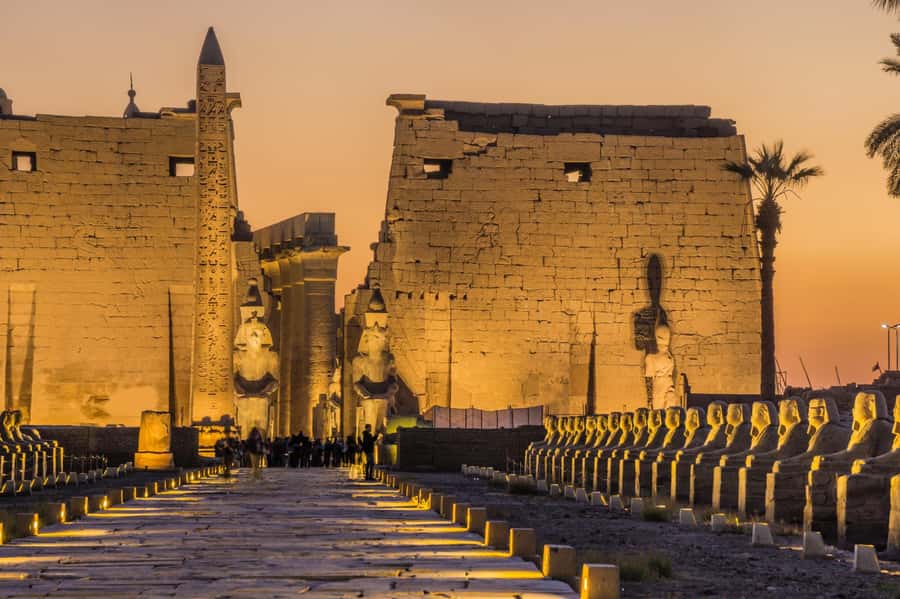 Luxor: Hot Air Balloon Ride with Full-Day Sights Tour - Sunrise Ballooning Over Luxor: Why This 30-Minute Flight Feels Like More