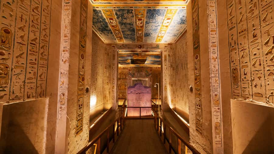 Luxor: Medinet Habu, Deir el-Medina & Valley of Queens Tour - Why this West Bank combo works so well (Medinet Habu, Deir el-Medina, Queens)