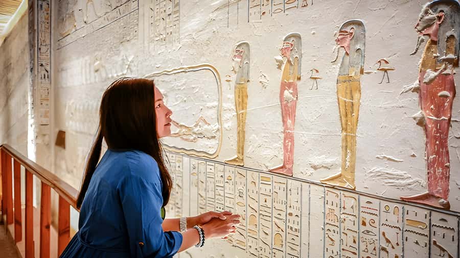 Luxor: Medinet Habu, Deir el-Medina & Valley of Queens Tour - Who this tour is best for, and how to get the most out of it