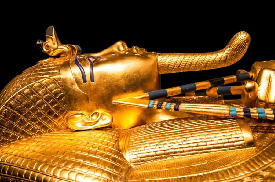 Luxor: Private Full-Day Customized Tour With Carriage Ride - The Free Horse Carriage Ride Through Luxor Streets