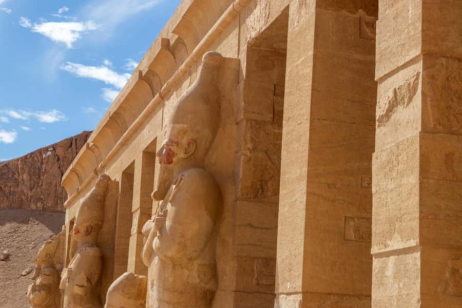 Luxor: Private Tour to Valley of Kings & Hatshepsut Temple. - Valley of the Kings: 1 Hour to See 3 Tombs Without Losing the Thread