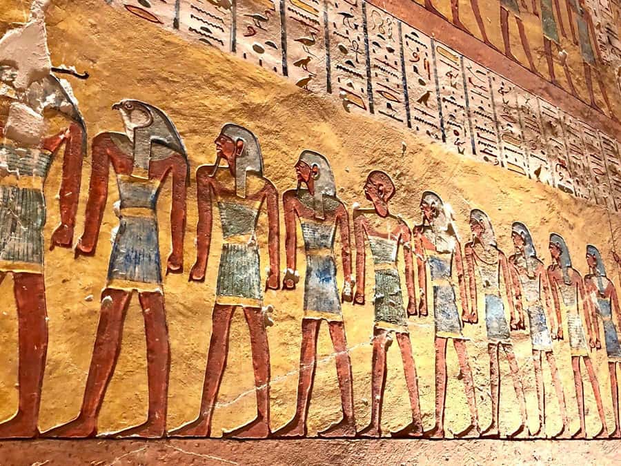 Luxor: West & East Banks & Tut's Tomb Private Full-Day Tour - Hatshepsut’s Mortuary Temple: terraces cut into the cliffs