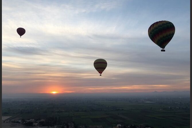Luxury Sunrise Balloon Ride in Luxor with Hotel Pickup - The pilot factor: feeling confident in the controls