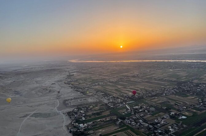 Luxury Sunrise Balloon Ride in Luxor with Hotel Pickup - Coffee, tea, and small touches that make the logistics easier