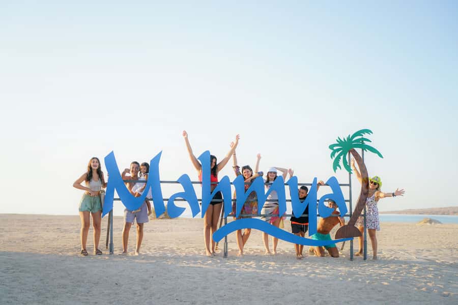 Mahmya Island: Red Sea Sailing Experience - Lunch Buffet Under Palm Pergolas: Filling, Not Fancy