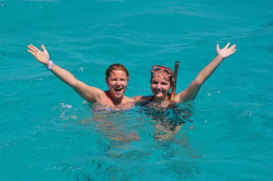 Makadi Bay: Snorkelling and Diving Island Trip - Snorkeling gear and a real guide, so you spend less time figuring it out