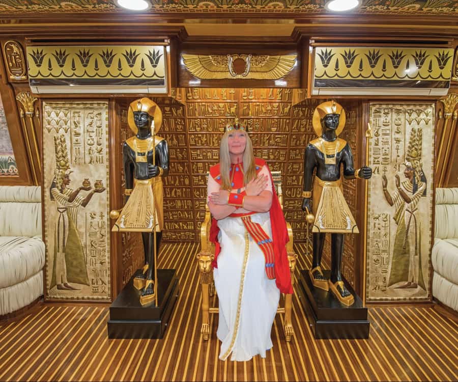 Marsa Alam: Nefertari Sunset/Morning Cruise & Snorkeling - Guided snorkelling up to 45 minutes, plus costume photos