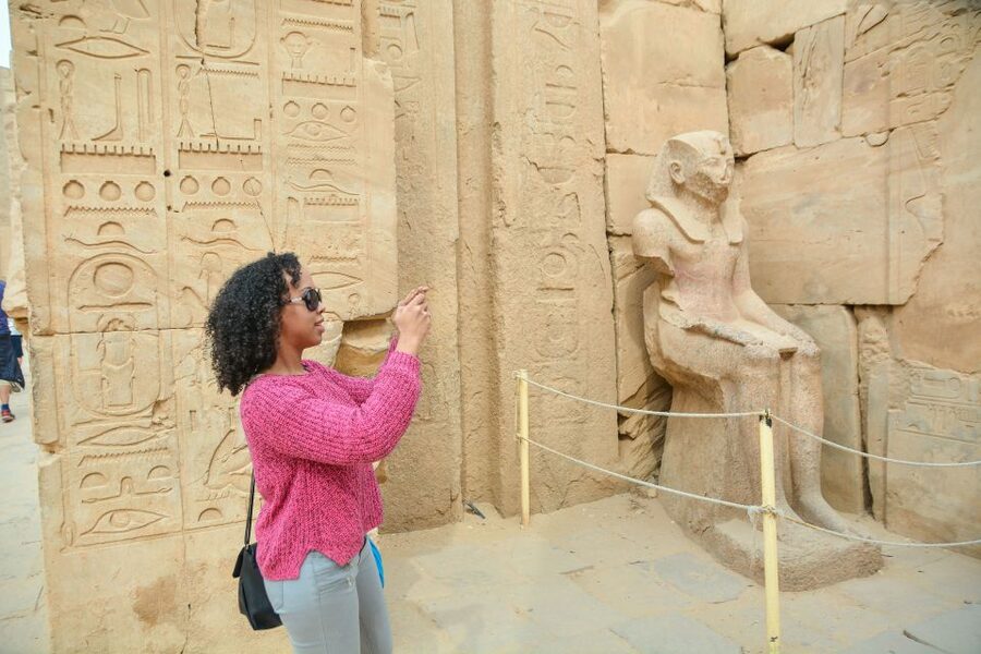 Marsa Alam: Valley of the Kings & Karnak Temples Luxor Tour - Colossi of Memnon: two guardians of Amenhotep III’s legacy