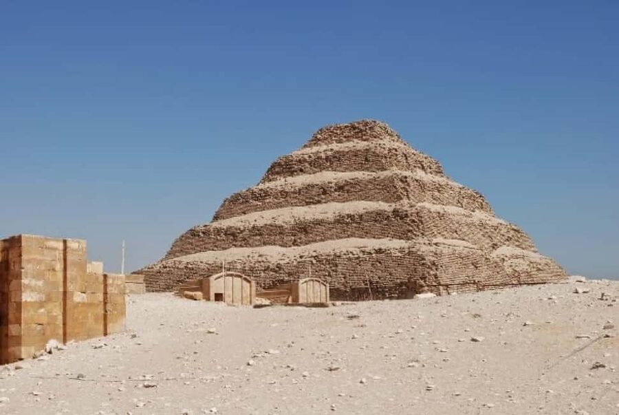 Memphis, Saqqara and Dahshur Day Tour From Cairo - Saqqara Step Pyramid: Seeing the Evolution Up Close