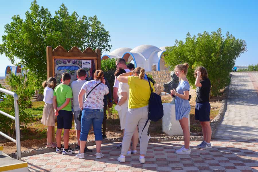 Mini Egypt Private Tour with Transfers & Pedal Boat Ride - Mini Egypt Park: Seeing Luxor, Giza, Cairo, Aswan, and More in One Place