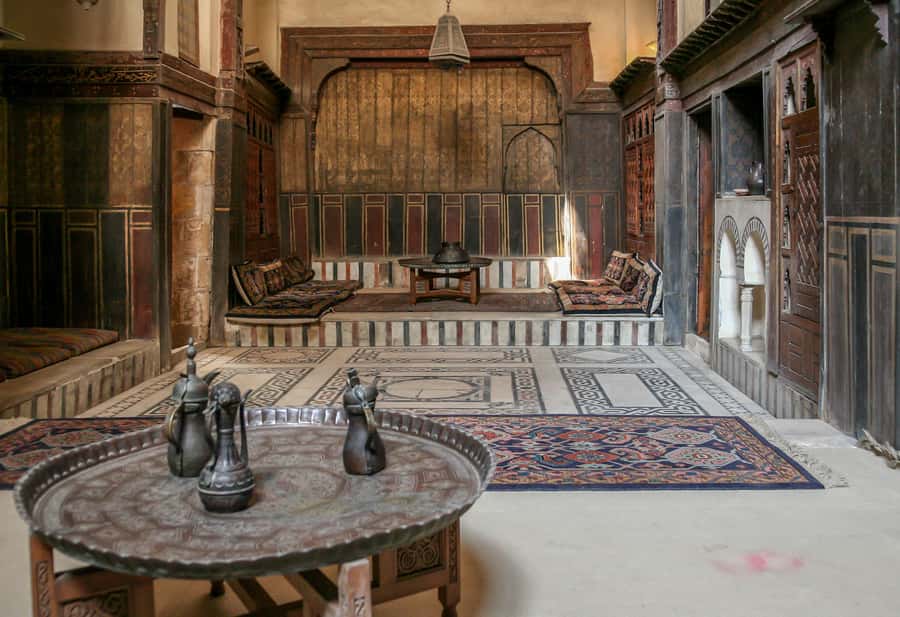 Old Cairo Guided Walk Tour: History, Culture & Street Bites - Al-Hakim Mosque, Fatimid grandeur without the guesswork