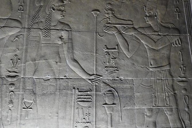Philae Temple and Aswan High-Dam Half-day tour - Tips and common sense at the boat dock and gates