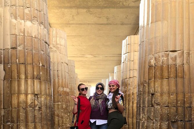 Privat tour:Giza Pyramids, lunch ,Saqqara,Memphise, Dinner Cruise - The Papyrus Institute: watch the craft, then write your name