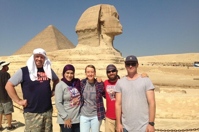 Privat tour:Giza Pyramids, lunch ,Saqqara,Memphise, Dinner Cruise - Lunch and price value: how $40 can work for you