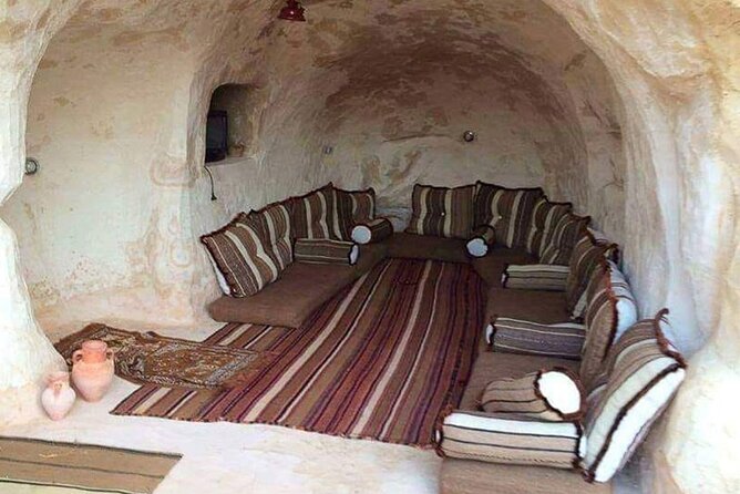 Private 2 Days Jeep Safari to White Desert and Bahariya Oasis - White Desert National Park: Crystal Mountain, Mushroom and Tent Formations, Then Camp