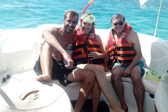 PRIVATE! | 4-hour Speed Boat Trip | Swim With Dolphins, Snorkeling & Island - Who should book this tour, and who should skip it