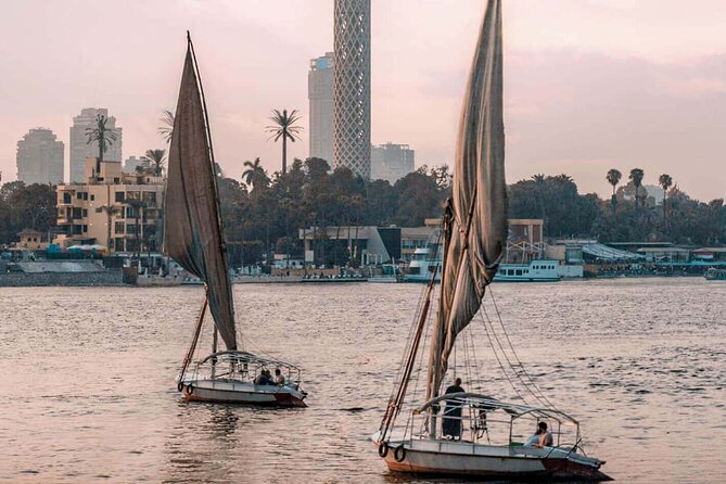 Private Day Pyramids and Grand Egyptian Museum with free camel - What to wear and pack for Giza comfort