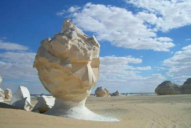 Private Day Tour To White Desert And Bahariya Oasis - Price and value: is $160 per person fair for what you get?