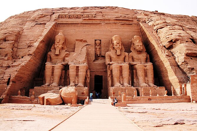 Private Day Trip to Abu Simbel Temple with Guide from Luxor - The Role of a Private Egyptologist: Why the Guide Can Make or Break It