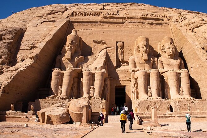 Private Day Trip to Abu Simbel Temple with Guide from Luxor - The Return to Luxor: Closing a Long Day Well