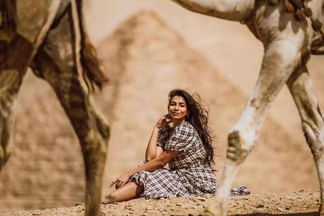 Private Full Day Tour Giza Pyramids Memphis Sakkara with Lunch - Great Sphinx and Valley Temple: What You’re Looking At and Why It Matters