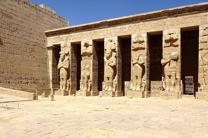 Private Full Day Tour of Luxor west Bank Tombs and temples - Colossi of Memnon: the quick stop that still earns its time