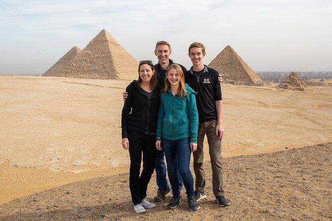 Private Full-Day Tour to Giza Pyramids,Sphinx,Memphis, and Saqqara - Memphis: Ramses II, the Colossal Statues, and an Alabaster Sphinx