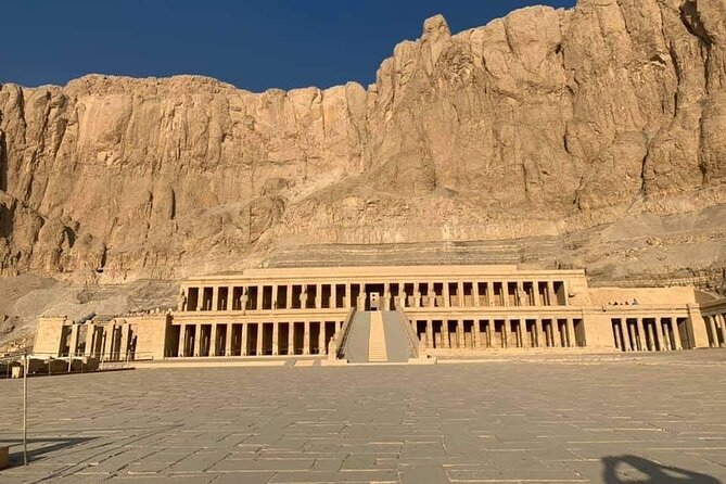 Private Full-Day Tour to West and East Banks of Luxor - Stop 2: Colossi of Memnon, A Free Stop That Works Like a Reset Button