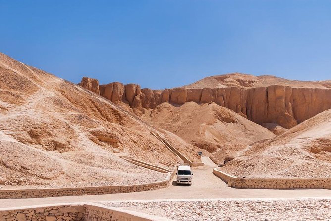 Private Full Day Tour: Valley of the Kings,Hatshepsut temple&more - Deir el-Bahari and Hatshepsut: the queen whose temple still does the talking