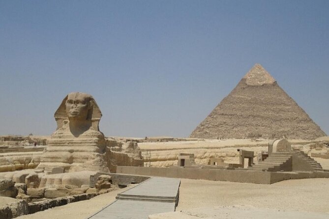Private guided tour to Giza Pyramids, and Great Sphinx - Your half-day route in 4 to 5 hours