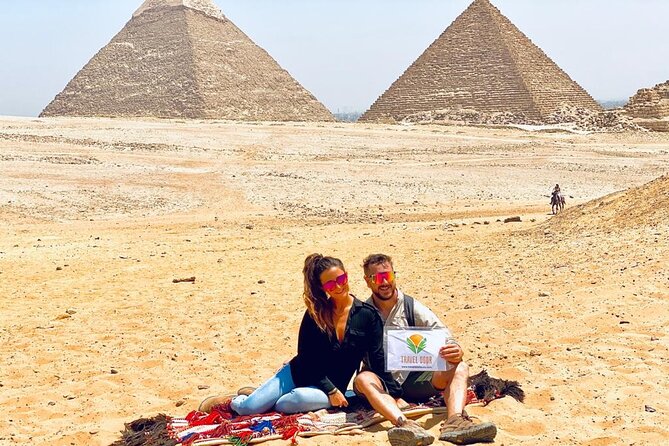 Private guided tour to Giza Pyramids, and Great Sphinx - Stop 2: the Great Pyramid of Khufu, scale you can actually feel