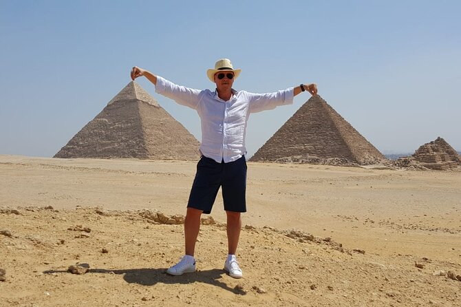 Private guided tour to Giza Pyramids, and Great Sphinx - Stop 5: panoramic views that make your photos look like you planned it