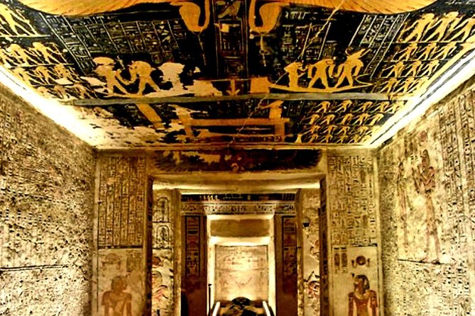Private King Tut's Tomb, Valley of the Kings & Queens, Hatshepsut - Tutankhamun’s tomb: the close-up mummy moment