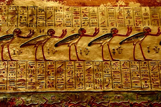 Private Luxor Highlights in Two Days - East and West Bank in Two Days, With Egyptologist Guidance