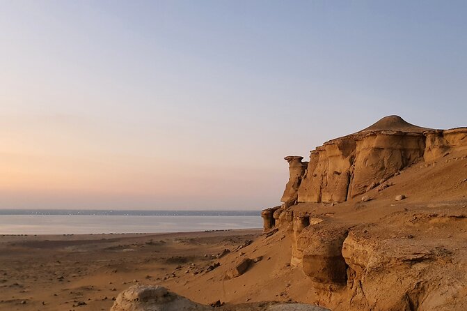 Private tour El Fayoum Oasis and Wadi Rayan waterfall from Cairo - Tunis village lunch: pottery-making vases and real countryside food