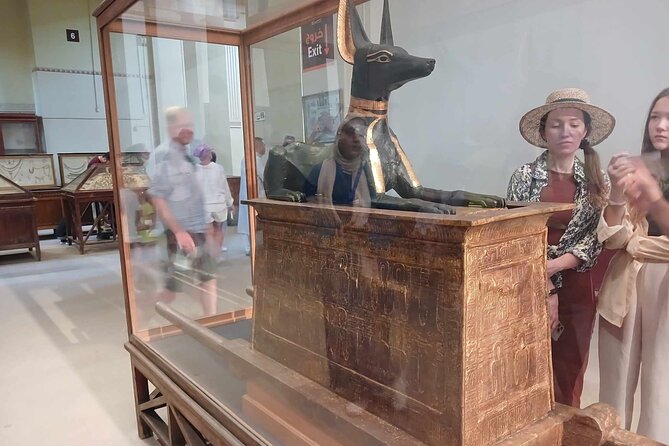 Private Tour: Giza Pyramids, Museum, Bazaar & Lunch Included - FAQ