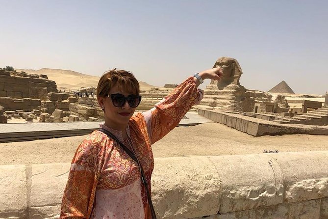 Private Tour Pyramids of Giza and Sphinx from Giza - Pickup from Giza or Cairo, and how the transport affects your day