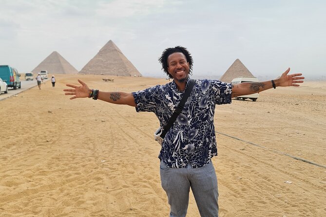 Private tour to Giza Pyramids, Lunch, Camel Ride & Shopping tour - Stop 5: Cairo shopping stops, papyrus studio, and perfume oil factory