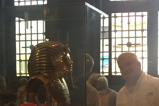 Private tour to Giza Pyramids,Sphinx,Egyptian Museum with Local Lunch - Lunch fuel: falafel or koshary so you don’t crash