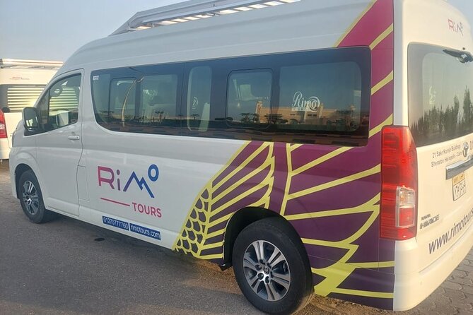 Private Transfer from Hurghada Airport to anywhere in Hurghada - The meet-up moment: how drivers make arrival feel easy