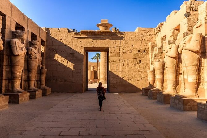 Sailing Nile Cruise from Aswan to Luxor for 2 Nights - Luxor night and day 3: what happens after you dock
