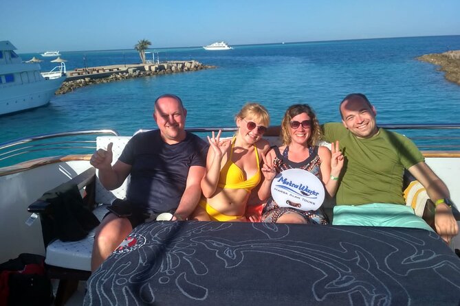 Sataya Dolphin House Snorkel Trip - Marsa Alam - First snorkeling stop at Dolphin House: how to get the best dolphin encounter