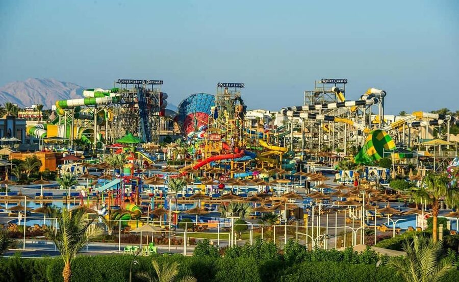 Sharm El-Sheikh: Albatros Aqua Park with Lunch & Transfers - Booking notes that affect the day, without turning your trip into paperwork