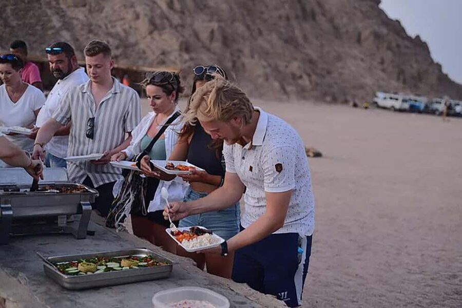 Sharm El-Sheikh: Camel Riding, Stargazing, BBQ Dinner & Show - Bedouin Bread Baking and Desert Tea, More Than a Photo Op