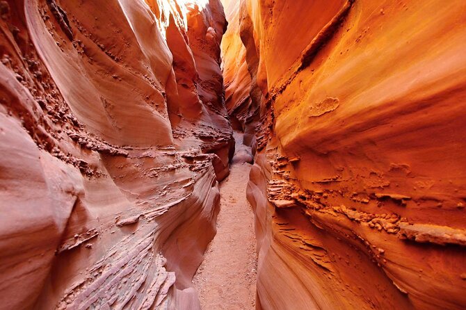 Sharm El Sheikh: Colored Canyon Jeep Tour with Blue Hole & Dahab - A desert jeep day plus Dahab Blue Hole snorkeling and town shopping