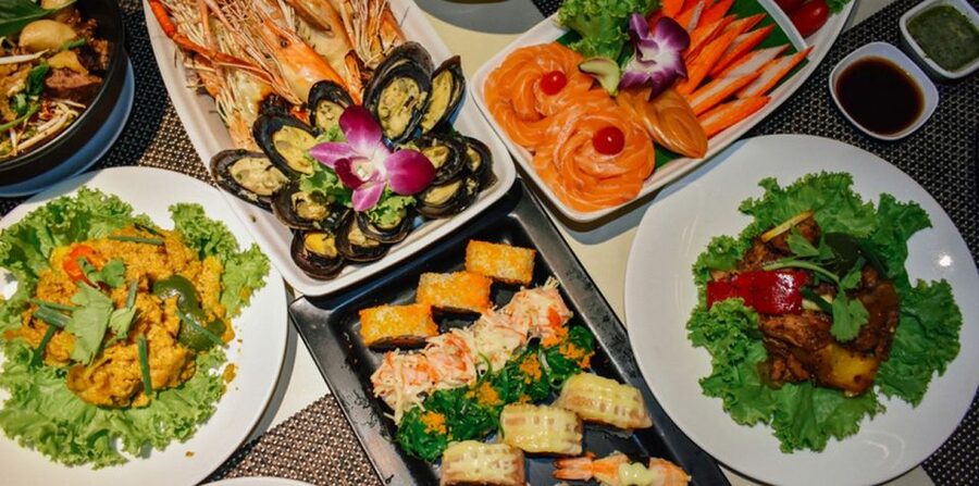 Sharm El Sheikh: Dinner Cruise W/ Optional Private Transfer - A Moving Night Out: What This Cruise Really Feels Like